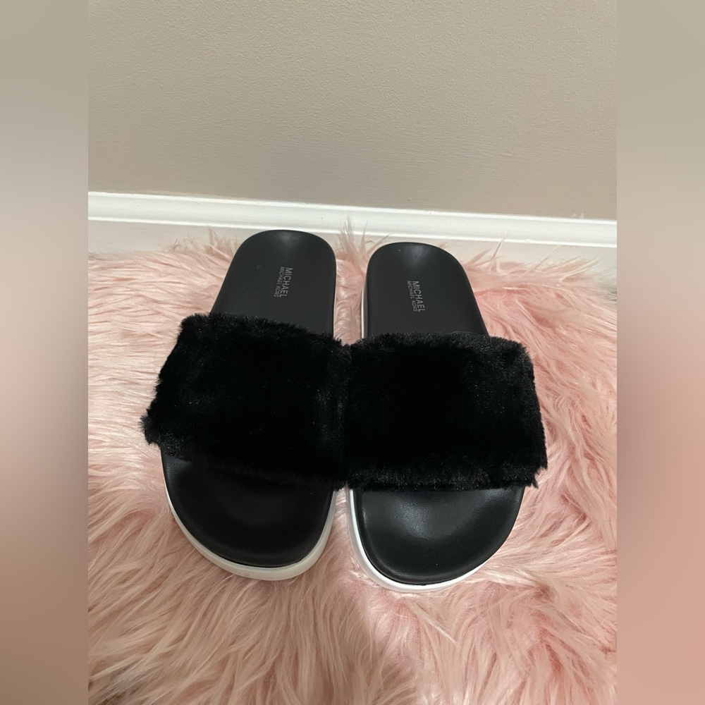 MICHAEL KORS SANDAL